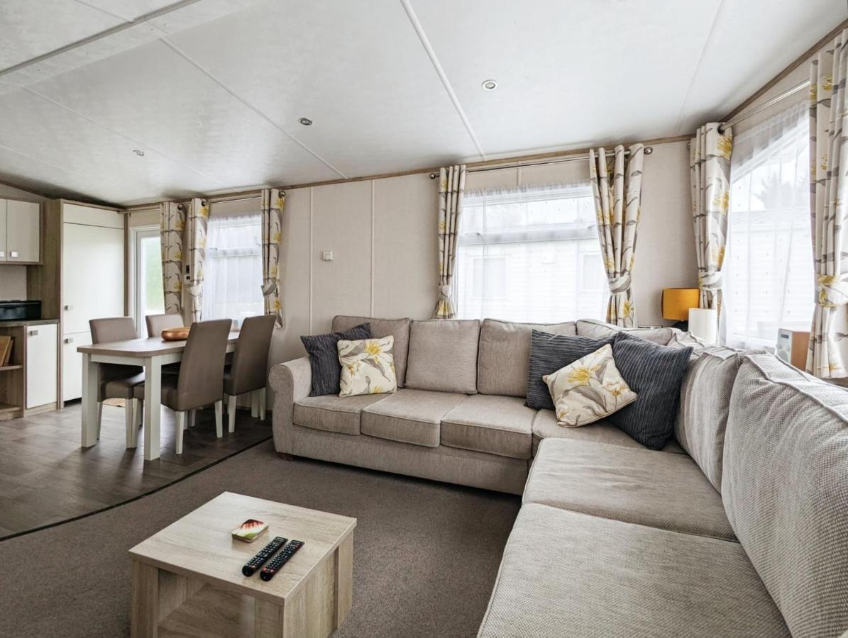 Willa Caravan In The Cotswolds Cirencester Zewnętrze zdjęcie